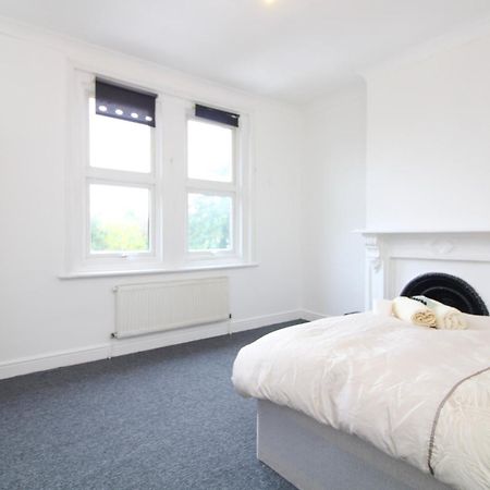 Cosy Room In Stafford Road Southampton Eksteriør bilde